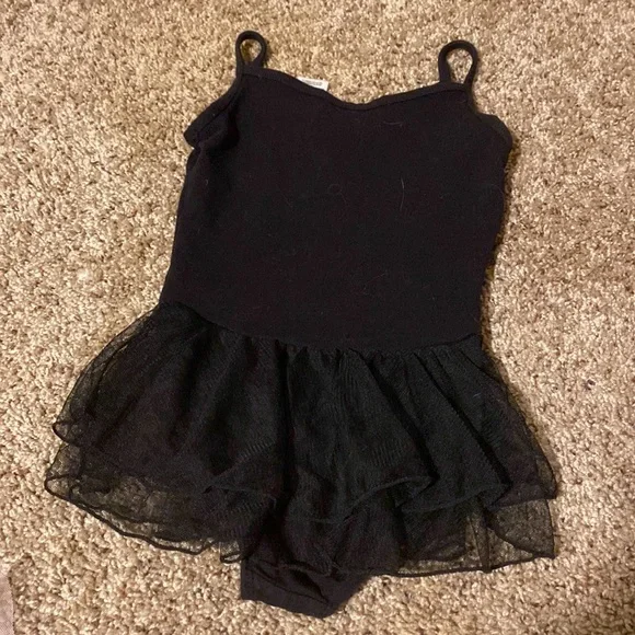 Dance bundle with skirted leotards and tights - Picture 11 of 14